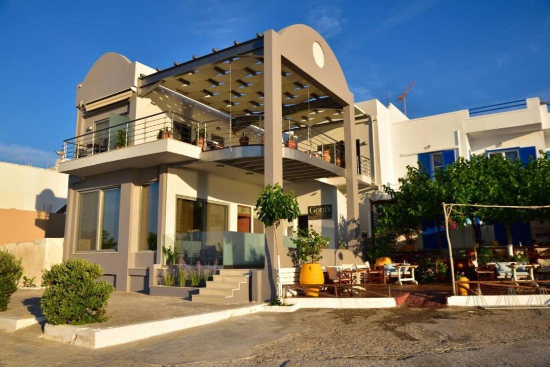 Gonis Grand Luxury Suite Палеохора Екстер'єр фото