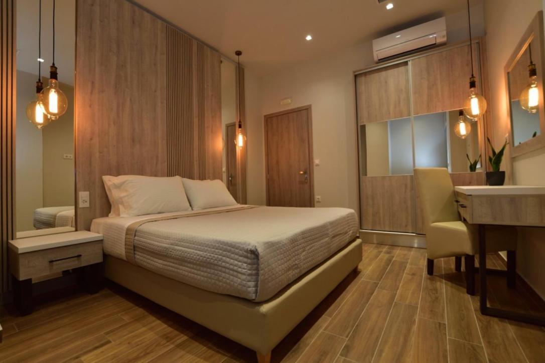 Gonis Grand Luxury Suite Палеохора Екстер'єр фото